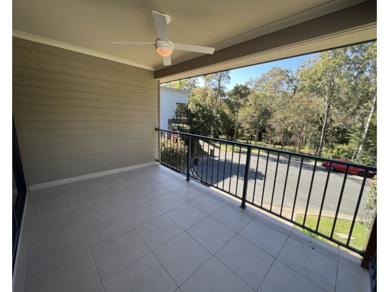 2/19 Creekside Court, Everton Hills QLD 4053