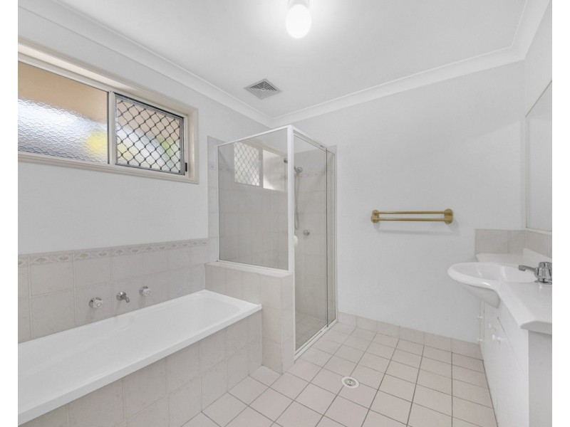 10 Iona Close, Boondall QLD 4034