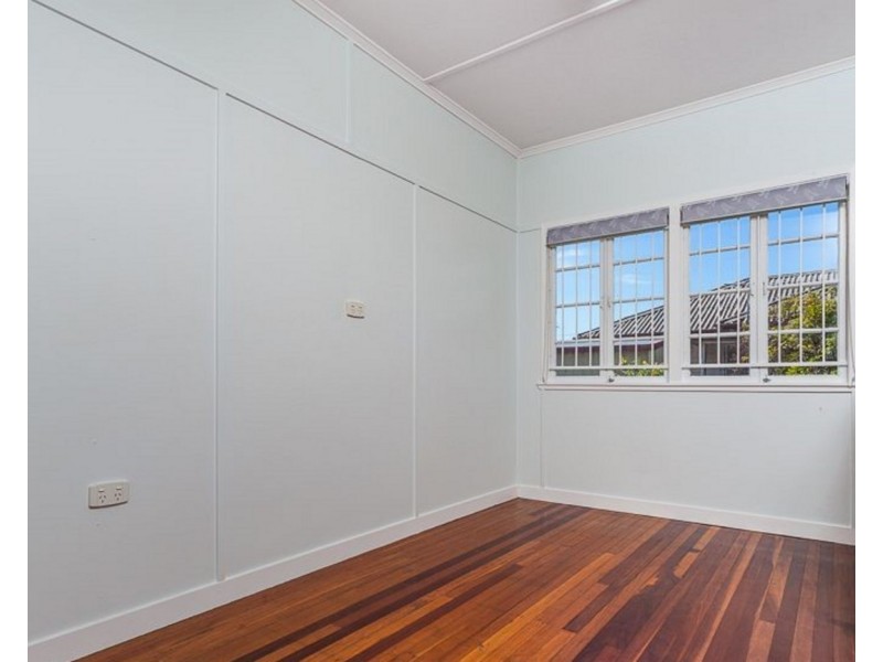 71 Corrie Street, Chermside QLD 4032