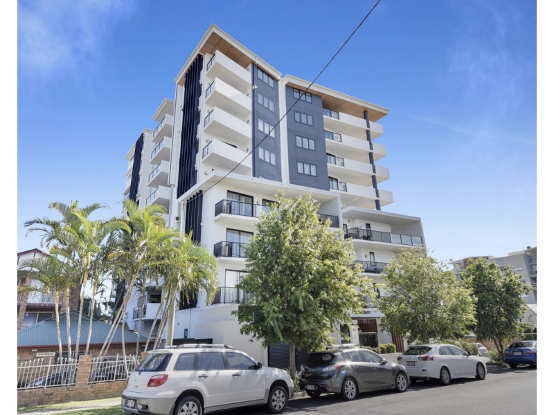 401/27 Kingsmill Street, Chermside QLD 4032