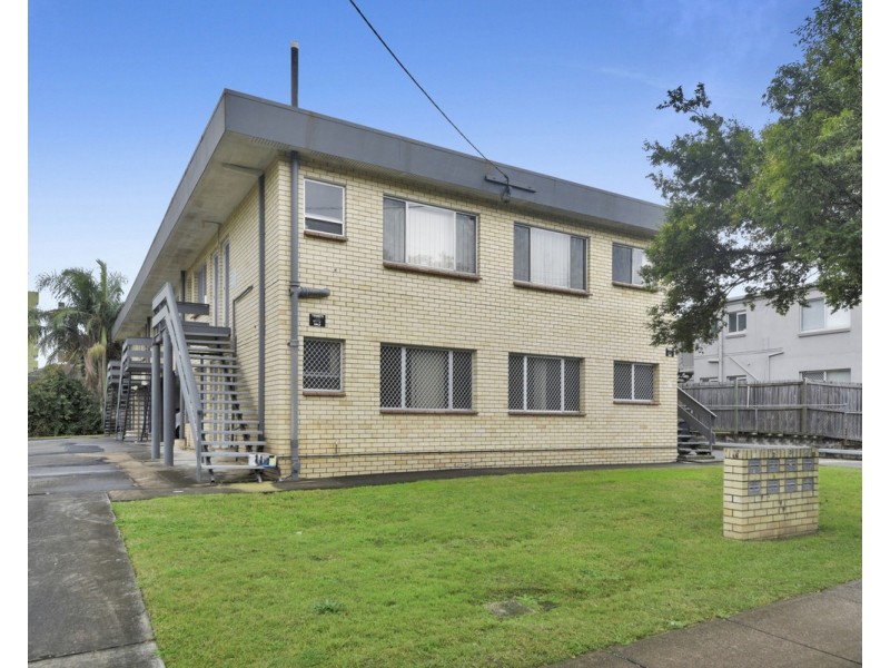 2/26 Hall Street, Chermside QLD 4032
