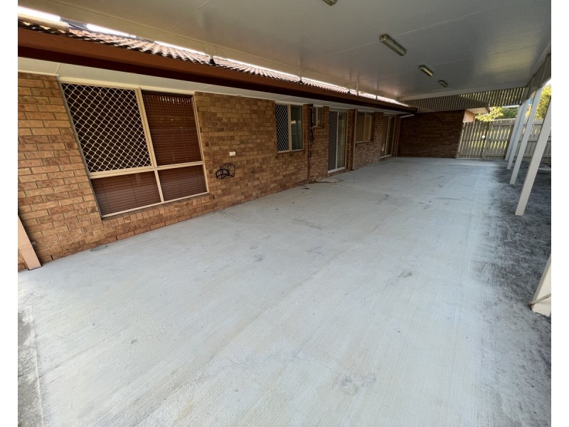 10 Janna Court, Eatons Hill QLD 4037