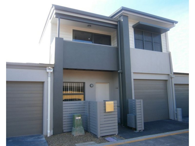 20 Ningaloo Lane, Fitzgibbon QLD 4018