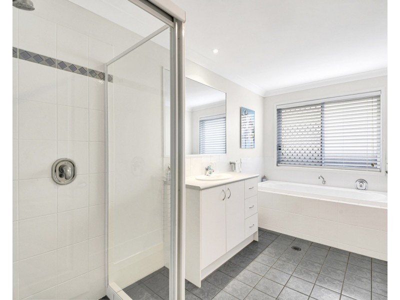 14 Matisse Street, Carseldine QLD 4034