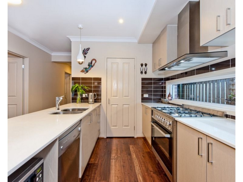 9 Mount Kaputar Avenue, Fitzgibbon QLD 4018