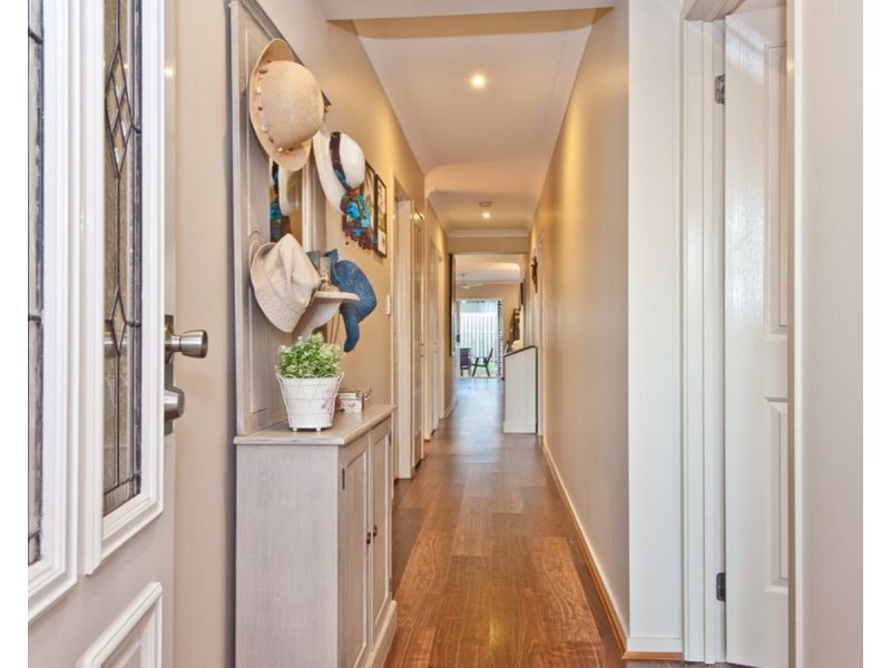 9 Mount Kaputar Avenue, Fitzgibbon QLD 4018