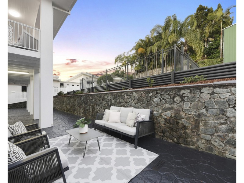 103 Saturn Crescent, Bridgeman Downs QLD 4035