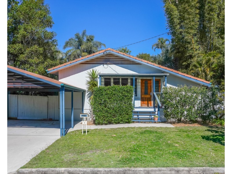 16 Glenhaven Street, Kedron QLD 4031