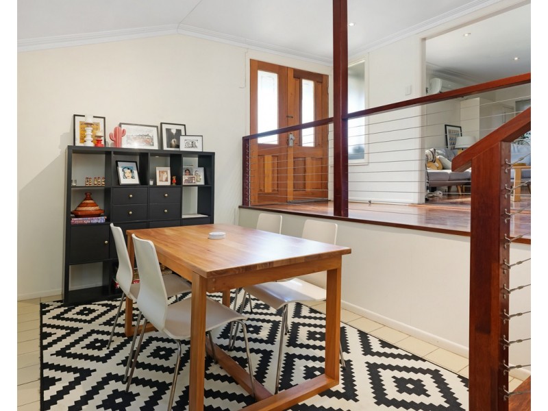 16 Glenhaven Street, Kedron QLD 4031