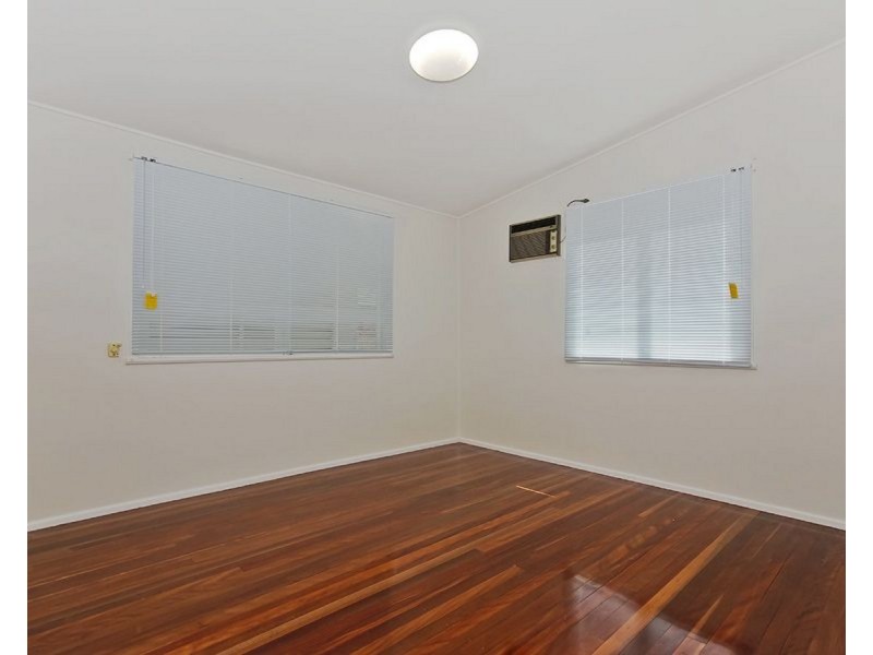 166 Kirby Road, Aspley QLD 4034