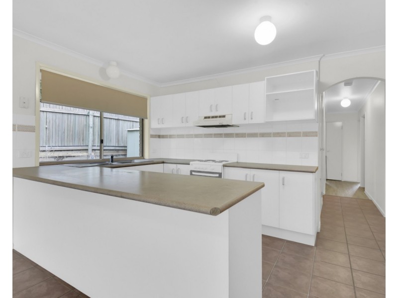 5 Wanda Court, Albany Creek QLD 4035