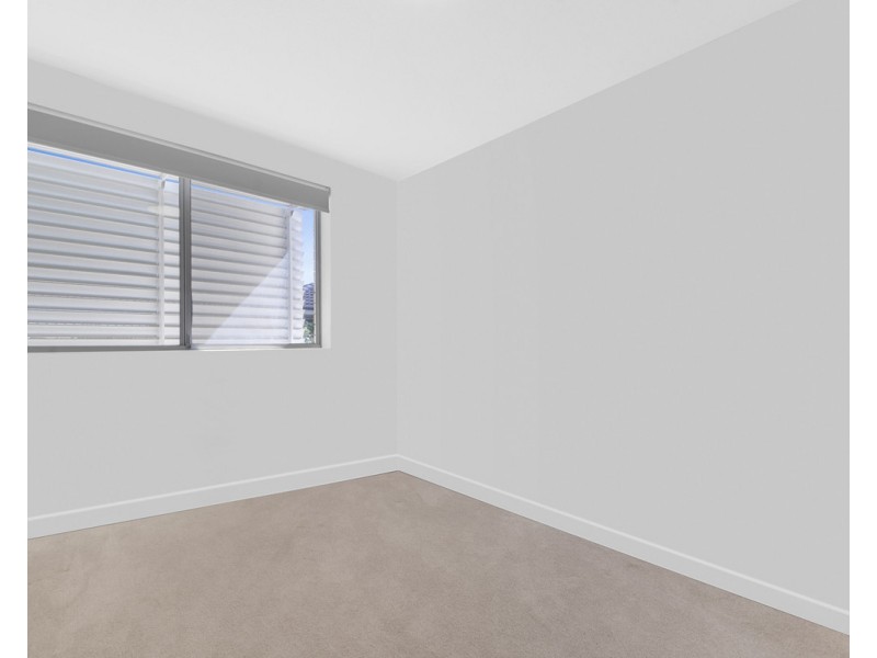 2/17 View Street, Chermside QLD 4032