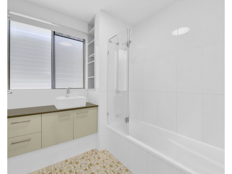 2/17 View Street, Chermside QLD 4032