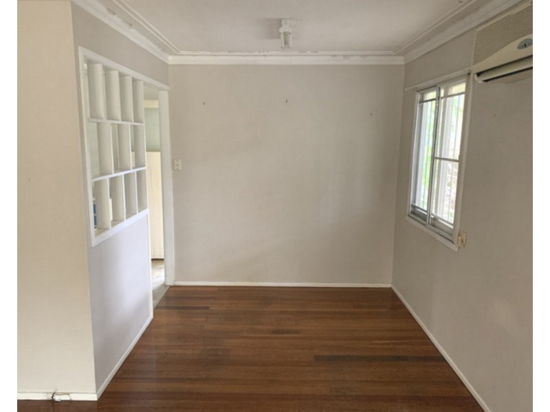 39 Reinhold Crescent, Chermside QLD 4032