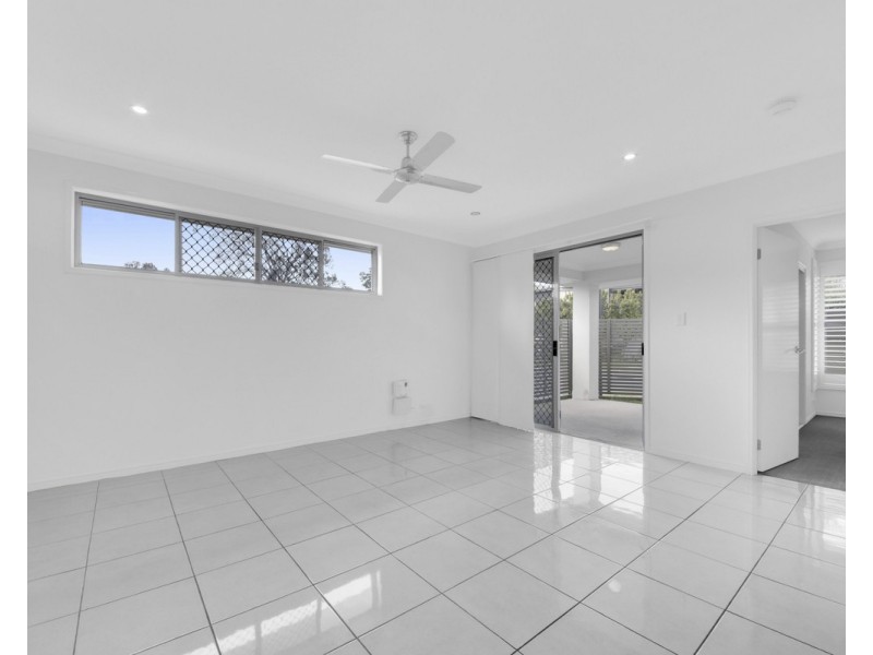 52 Hinchinbrook Avenue, Fitzgibbon QLD 4018