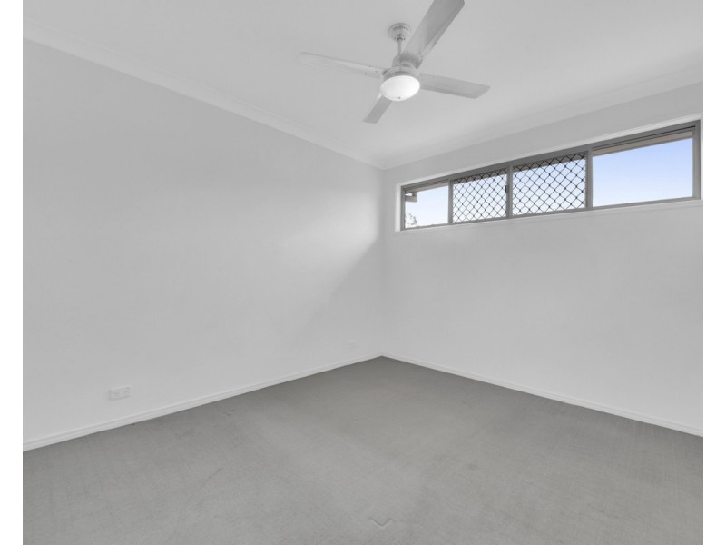 52 Hinchinbrook Avenue, Fitzgibbon QLD 4018