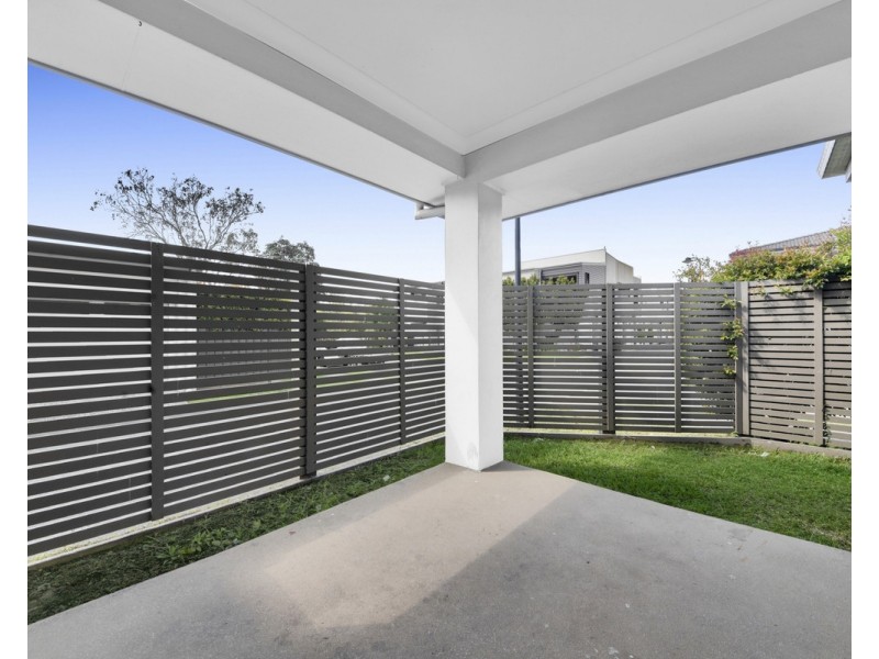 52 Hinchinbrook Avenue, Fitzgibbon QLD 4018