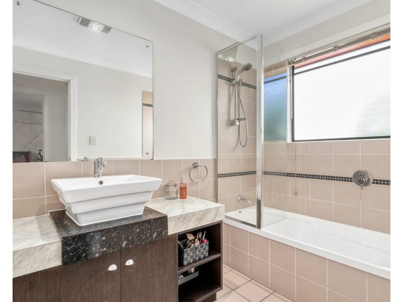 1/19 Western Avenue, Chermside QLD 4032