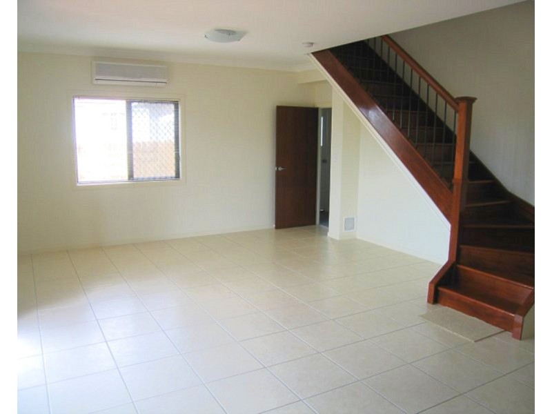 1/19 Western Avenue, Chermside QLD 4032