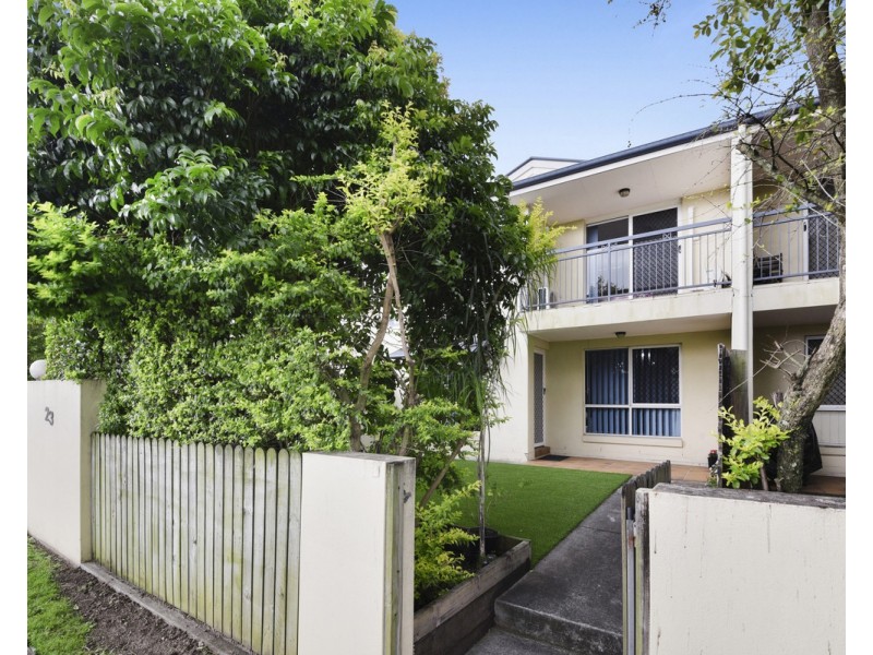 8/23 Wallace Street, Chermside QLD 4032