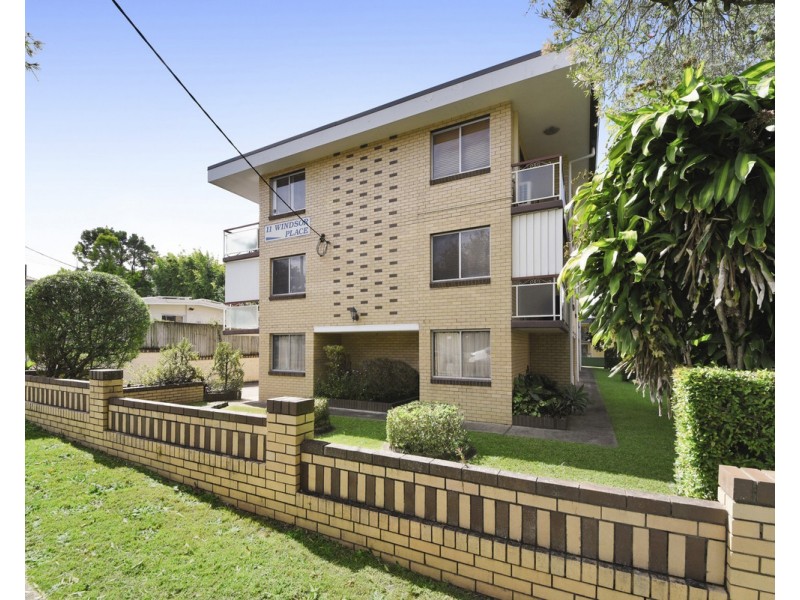 2/11 Windsor Street, Nundah QLD 4012