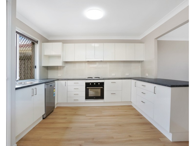 72 Silkyoak Circuit, Fitzgibbon QLD 4018