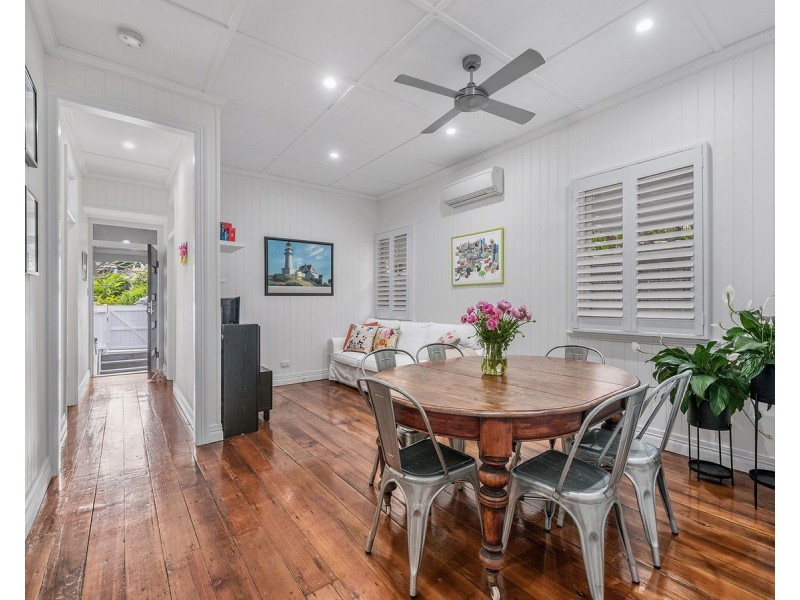 26 Soudan Street, Bardon QLD 4065