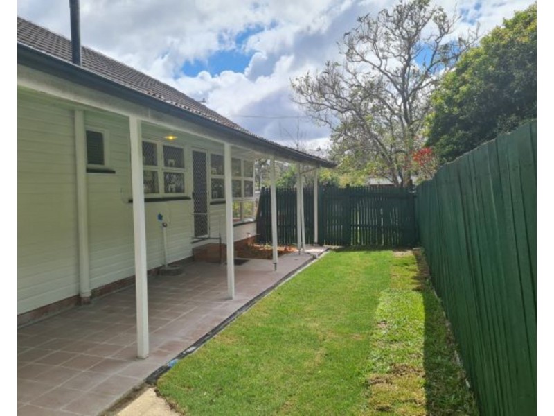 27 Summerfield Street, Aspley QLD 4034