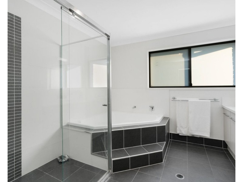 4 Billing Street, Chermside West QLD 4032