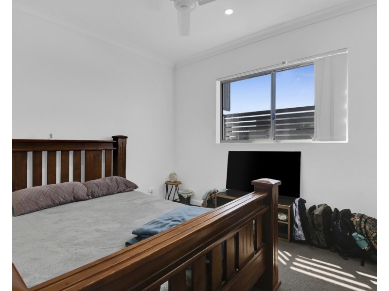 16/52 Latham Street, Chermside QLD 4032