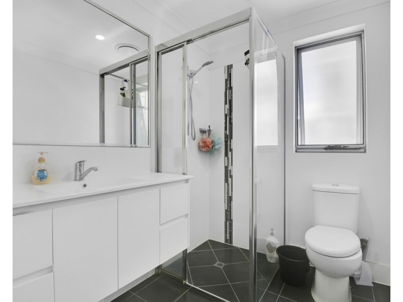 16/52 Latham Street, Chermside QLD 4032