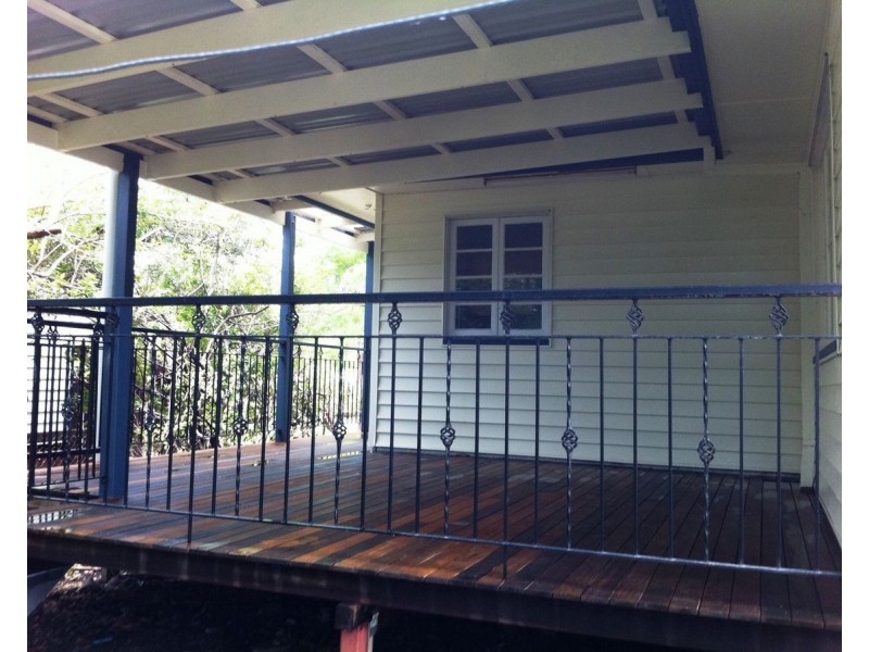 31 Esdale Street, Wavell Heights QLD 4012