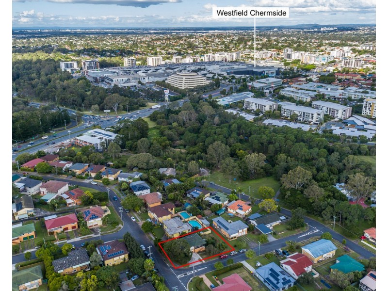 9 Galena Street, Chermside QLD 4032