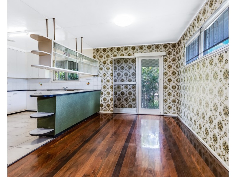 9 Galena Street, Chermside QLD 4032