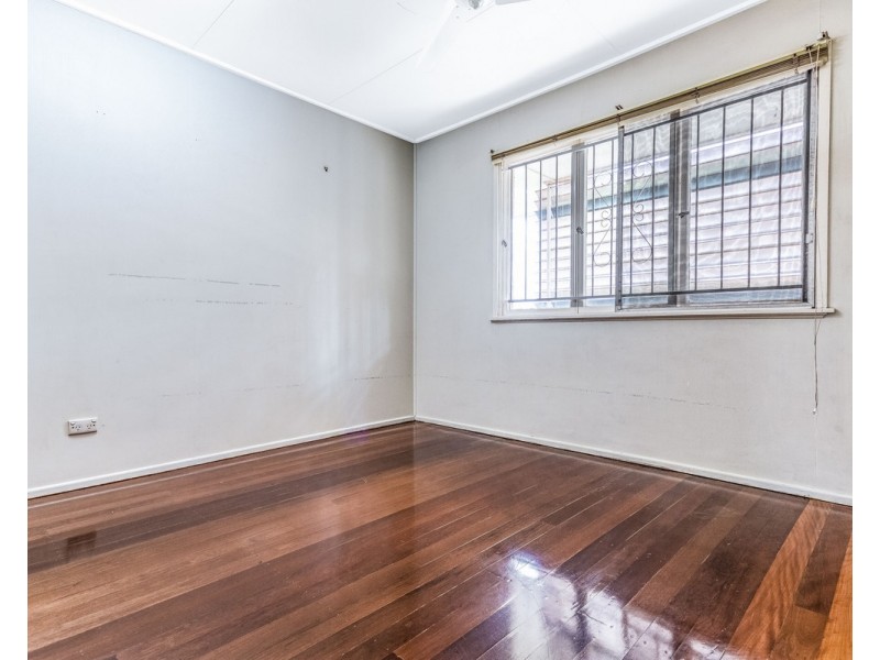 9 Galena Street, Chermside QLD 4032