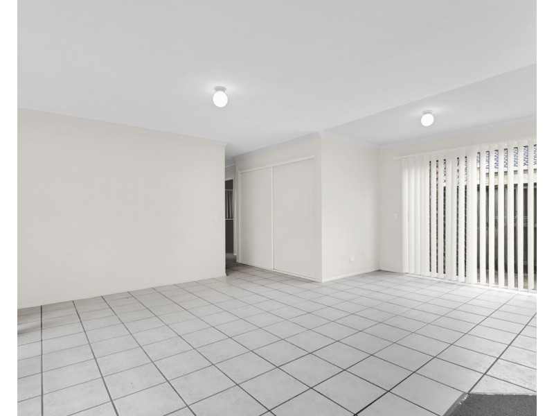 13 Azalea Crescent, Fitzgibbon QLD 4018