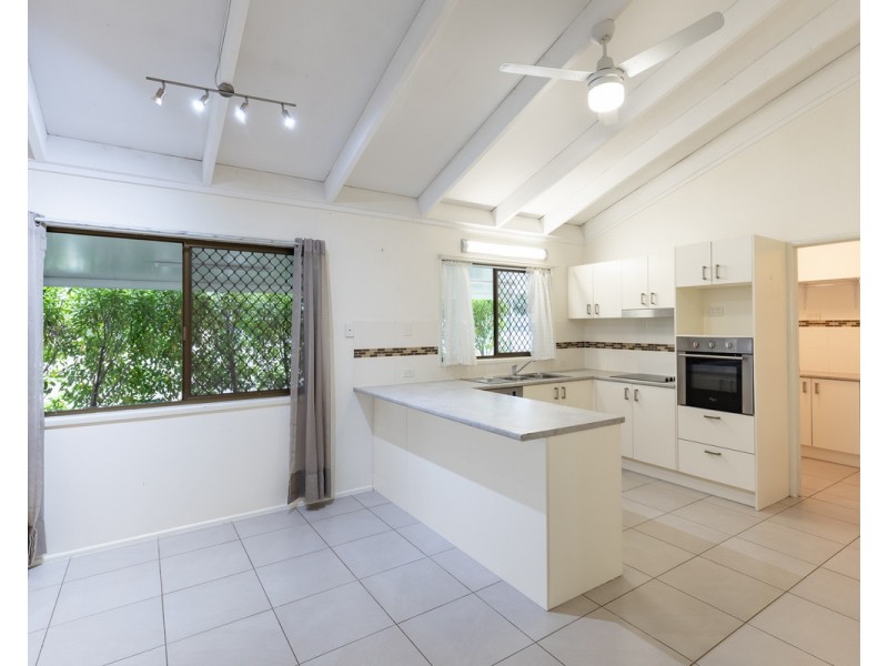 19 Heatherlea Street, Brendale QLD 4500