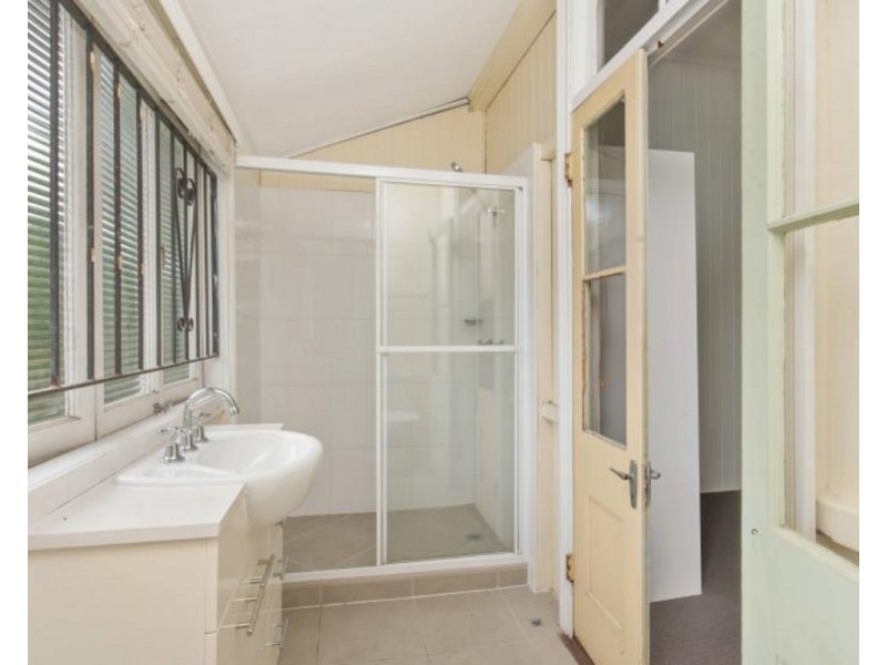 10 Rockbourne Terrace, Paddington QLD 4064