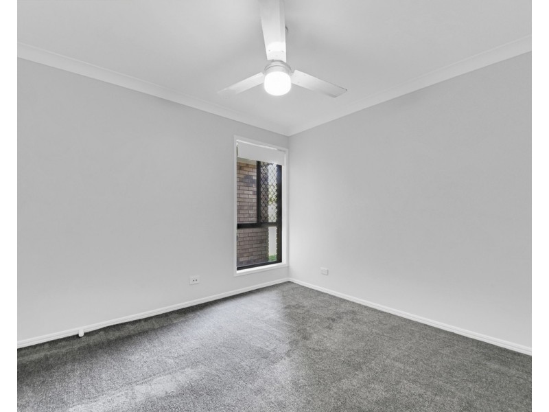 16 Lady Bowen Parade, Rothwell QLD 4022