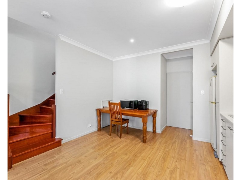 34 Warrumbungle Parade, Fitzgibbon QLD 4018