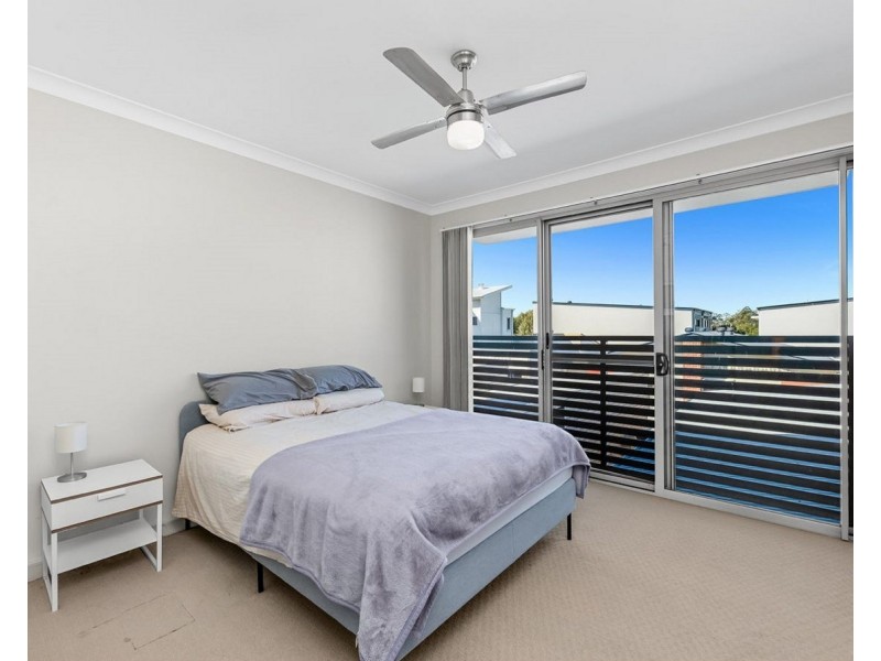 34 Warrumbungle Parade, Fitzgibbon QLD 4018