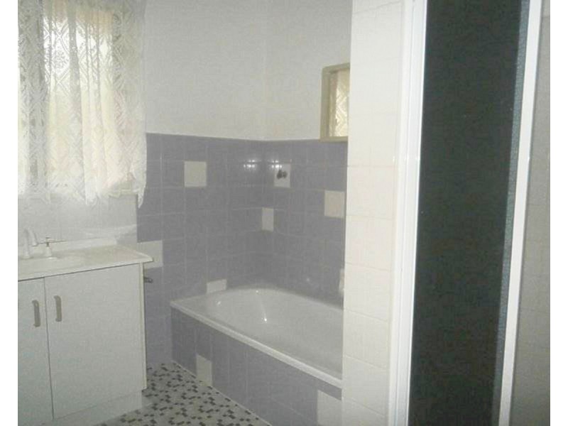 6 Hanbury Street, Chermside West QLD 4032