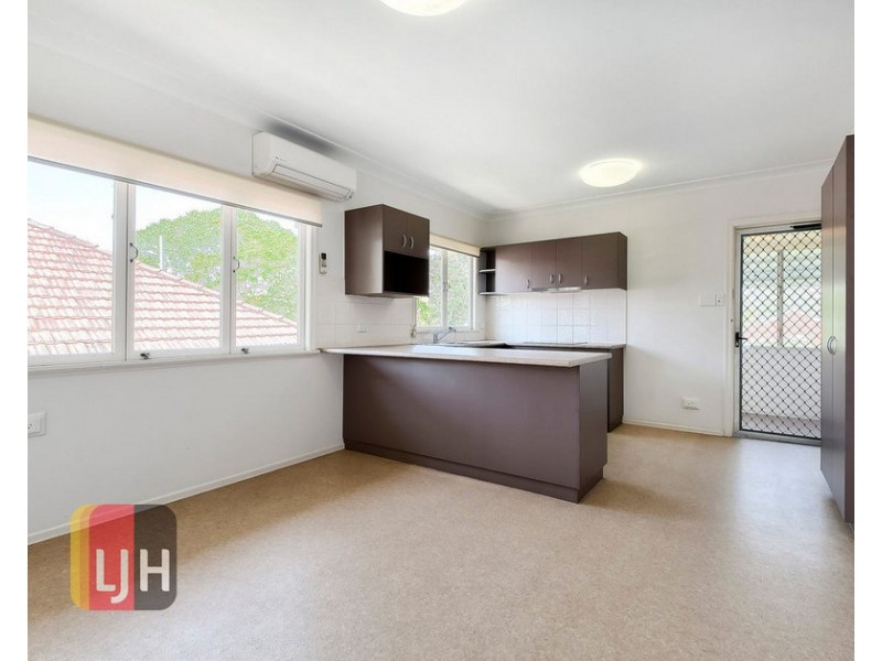136 Leckie Road, Kedron QLD 4031