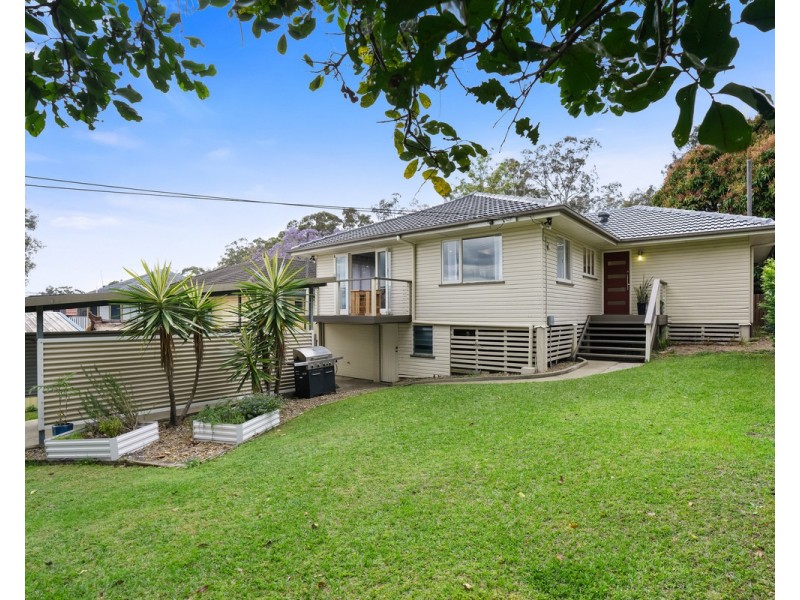 9 Bramcote Street, Chermside West QLD 4032