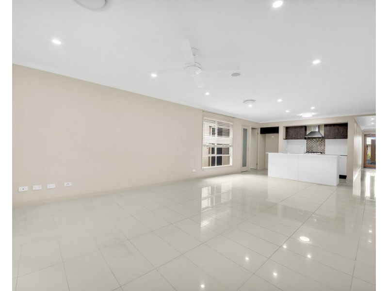 10 Ginger Crescent, Griffin QLD 4503