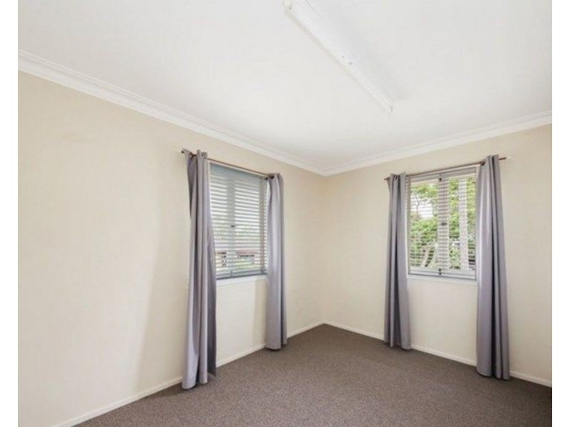56 Bramcote Street, Chermside West QLD 4032