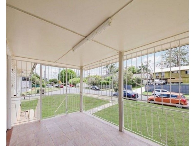 56 Bramcote Street, Chermside West QLD 4032