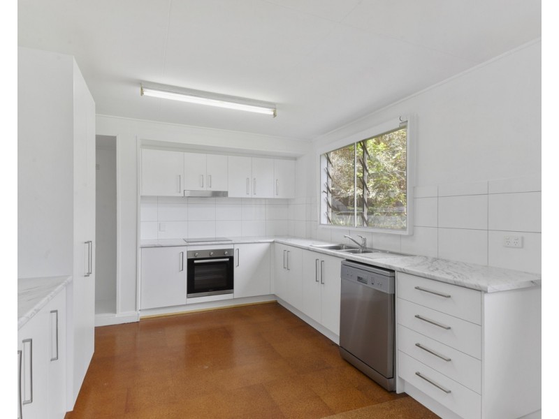 33 Montclair Street, Aspley QLD 4034