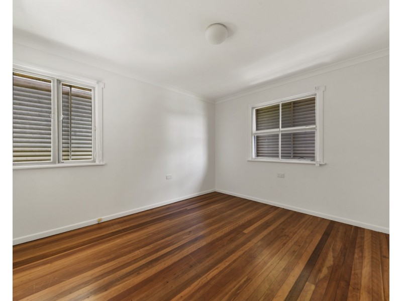 33 Montclair Street, Aspley QLD 4034