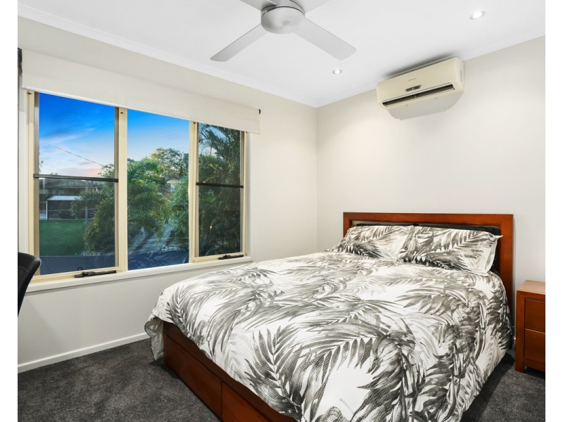 9 Spenlow Street, Chermside West QLD 4032